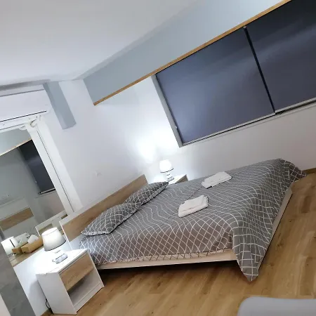 Natural Oak By Emmelia Group Apartament