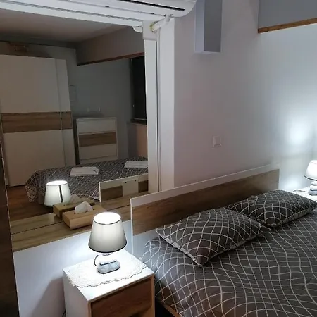 Natural Oak By Emmelia Group *