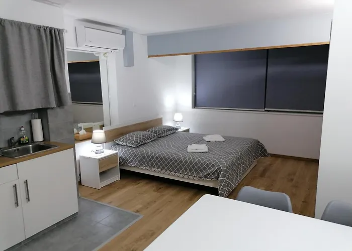 Natural Oak By Emmelia Group